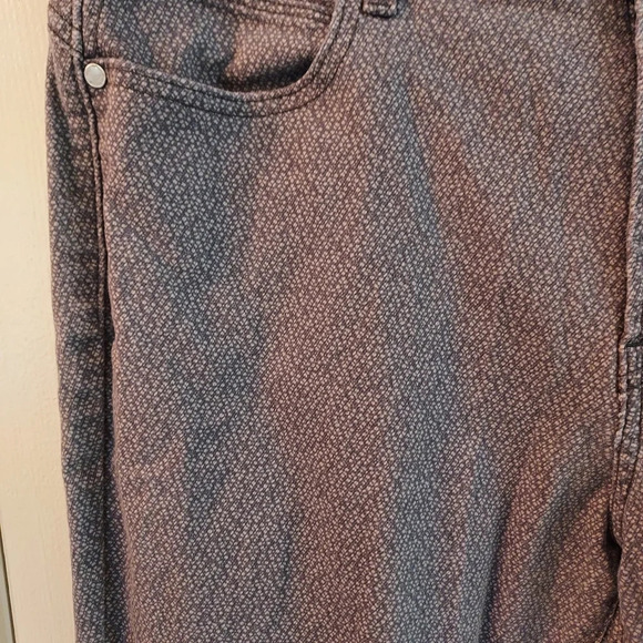 Levi's 505 Straight Leg Grey Pattern Jeans in Size 16M - Picture 5 of 11